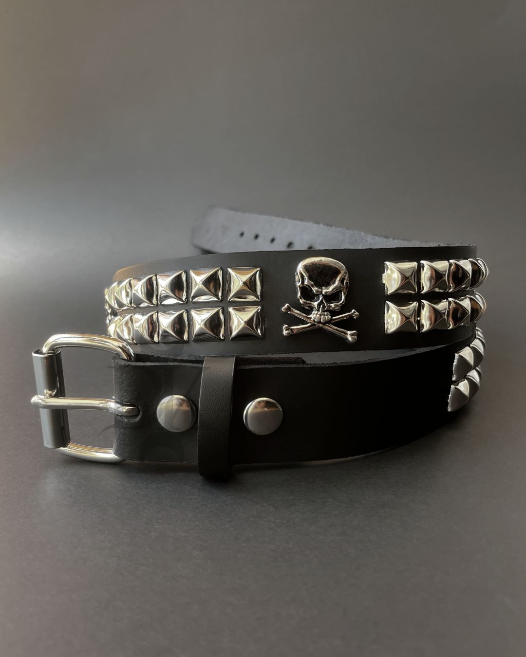 2 Row Silver Studded Leather Belt with Silver Skulls - BT642 [PLUS]