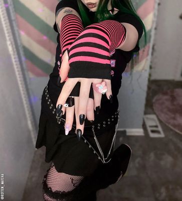 Emo Striped Gloves [PINK / BLACK]