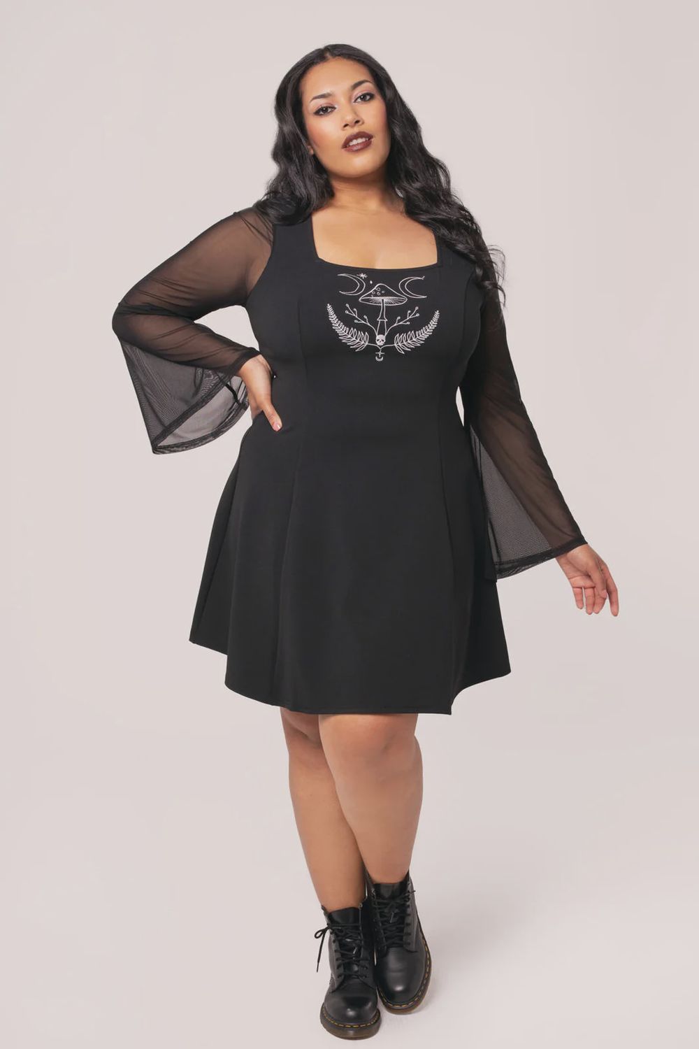 Russula Dress [PLUS]