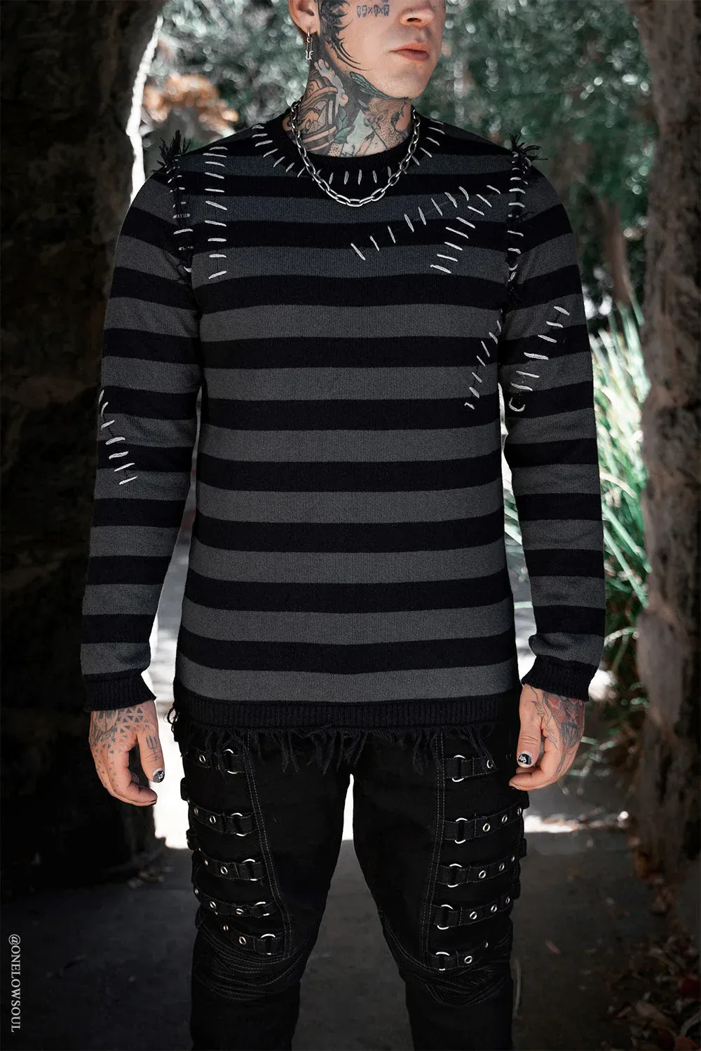 Autopsy Stitch Striped Sweater [PLUS]
