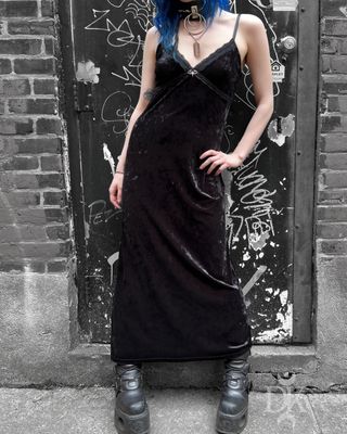 Robe Onyx Maxi - FAIT AU QUÉBEC