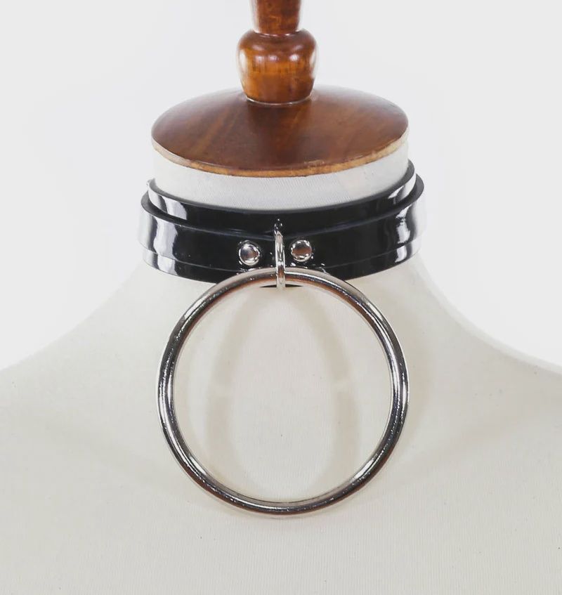 Choker Cuir Verni FCK104P