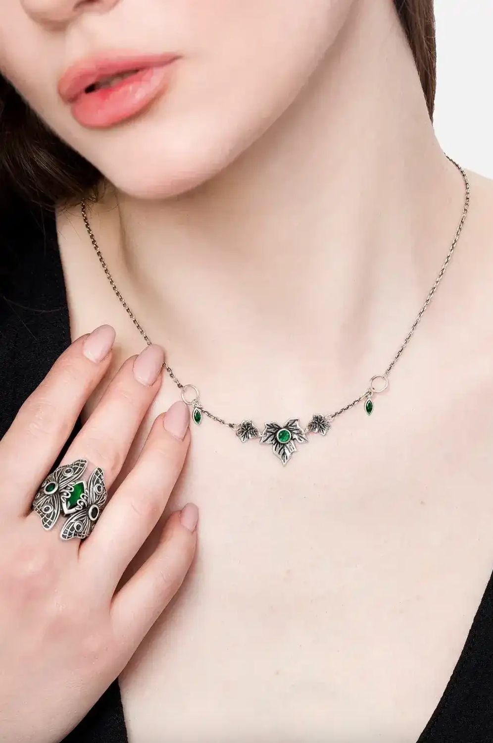 Poisoned Ivy Necklace