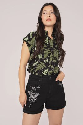 Metamorphosis Shorts [PLUS]