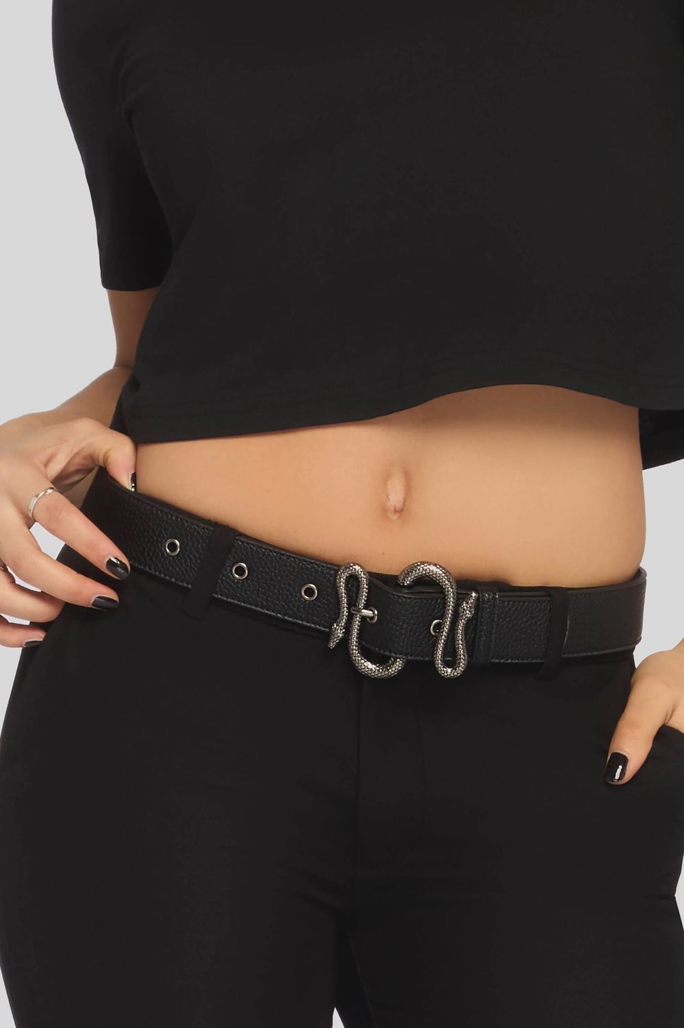In The Hollow Snake Buckle Belt [PLUS]