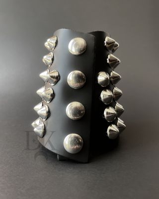 Leather Gantt Bracelet with Studs BC126CON
