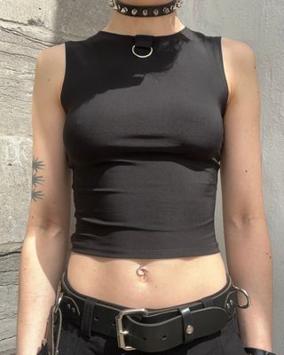 Black Cropped Sleeveless T-Shirt - MADE IN QUEBEC