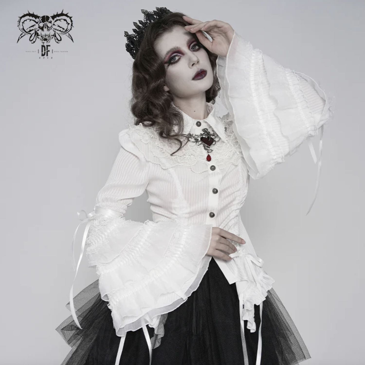 Blouse Rayée Blanche à Volants à Manches Évasées SHT159