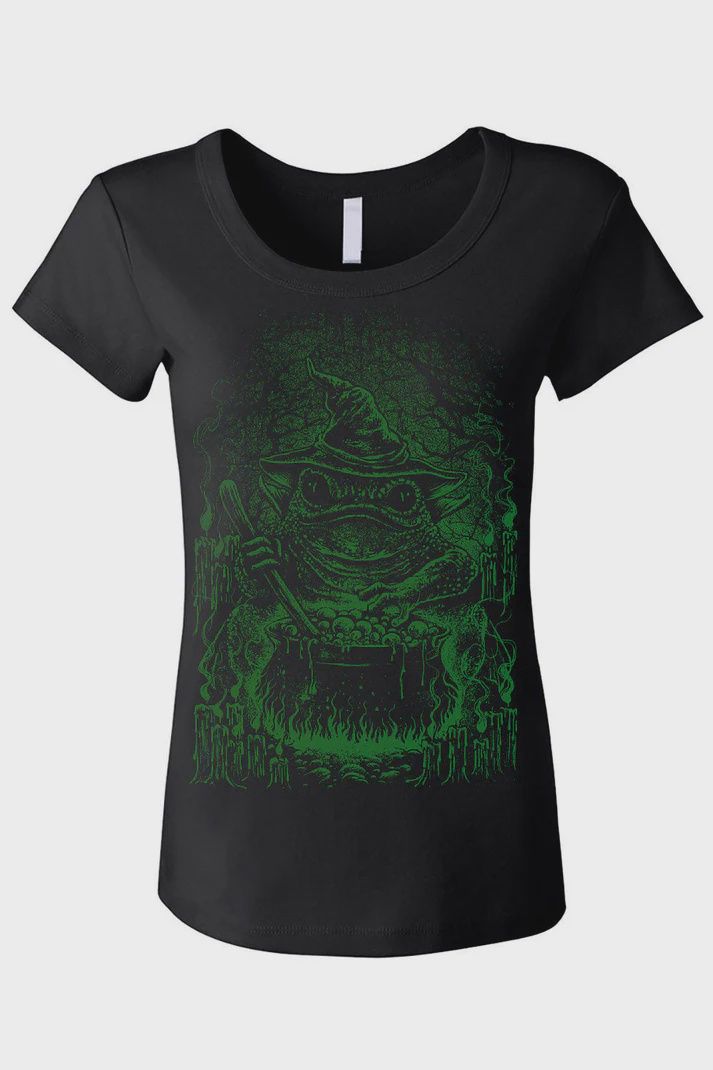 Witch Toad Women's T-Shirt [PLUS]