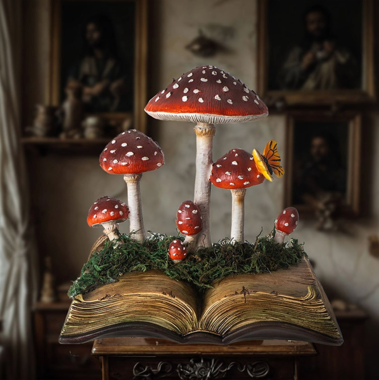 Statuette Livre Ouvert avec Champignons Rouges