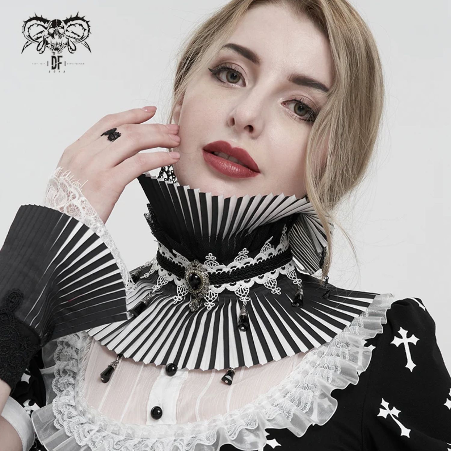 Collet Roulé Plissé Noir et Blanc AS124