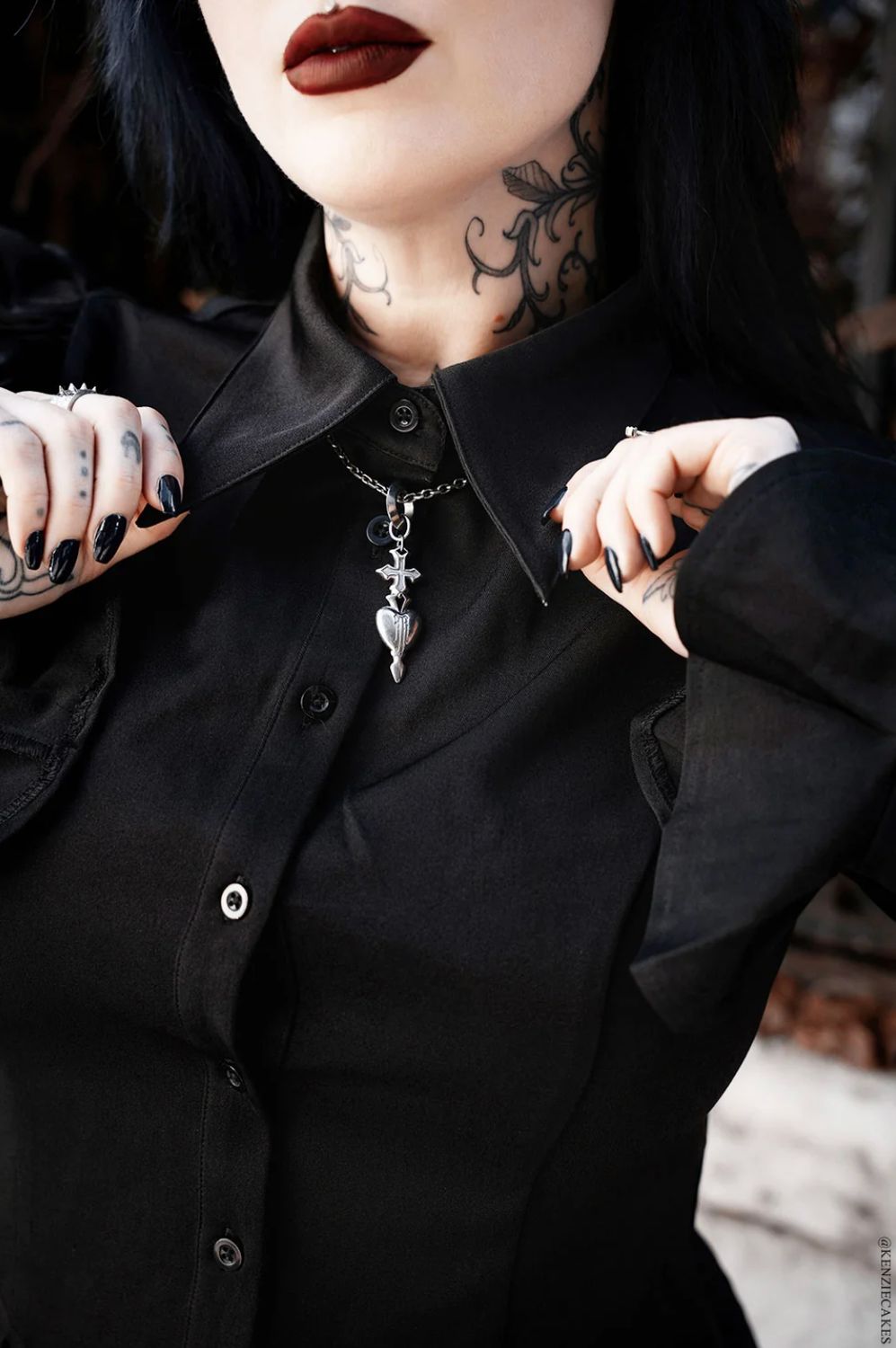 Chemise Ravenmourne Peplum à Manches Bouffantes