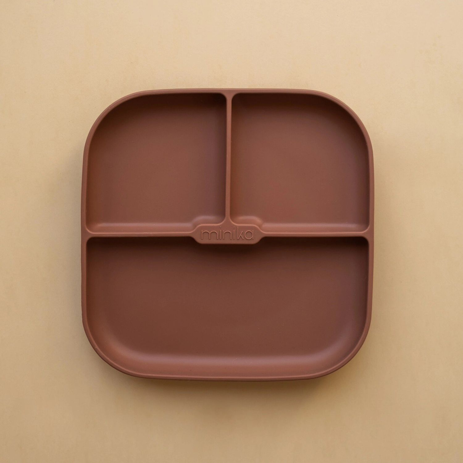 Minika - Plate - Cacao