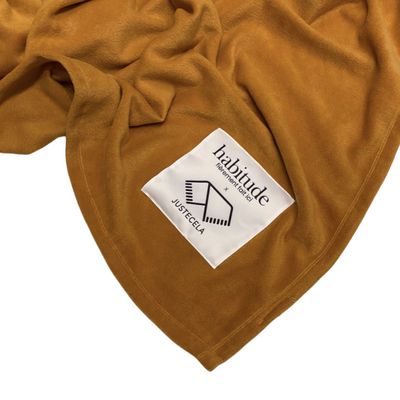 Habitude x Juste Cela - Blanket - Gold
