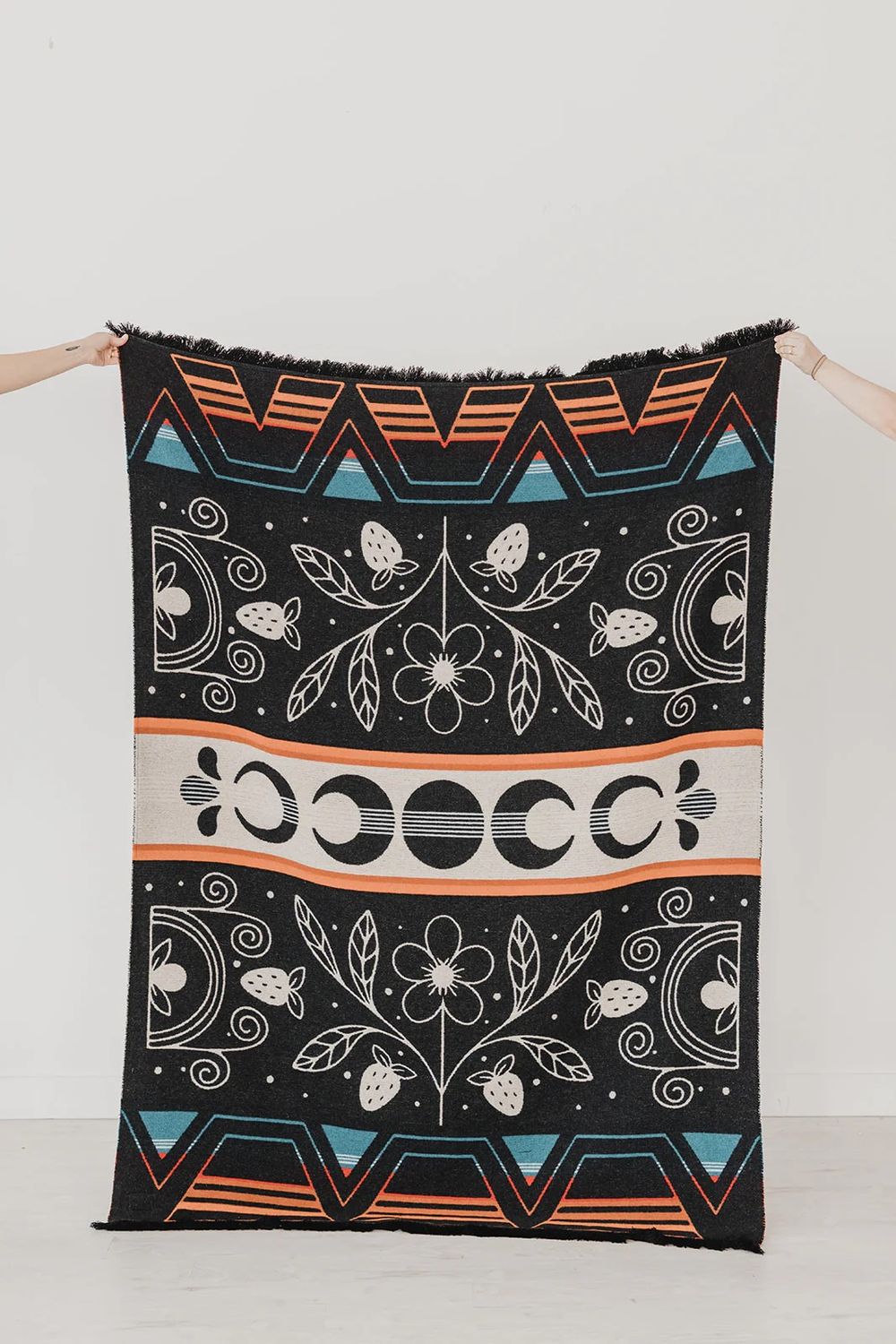 Mini Tipi - Sustainable Indigenous Blanket - Ceremony