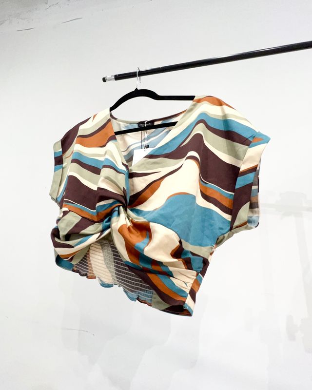 Secondhand - Final Sale - Dynamite Blouse