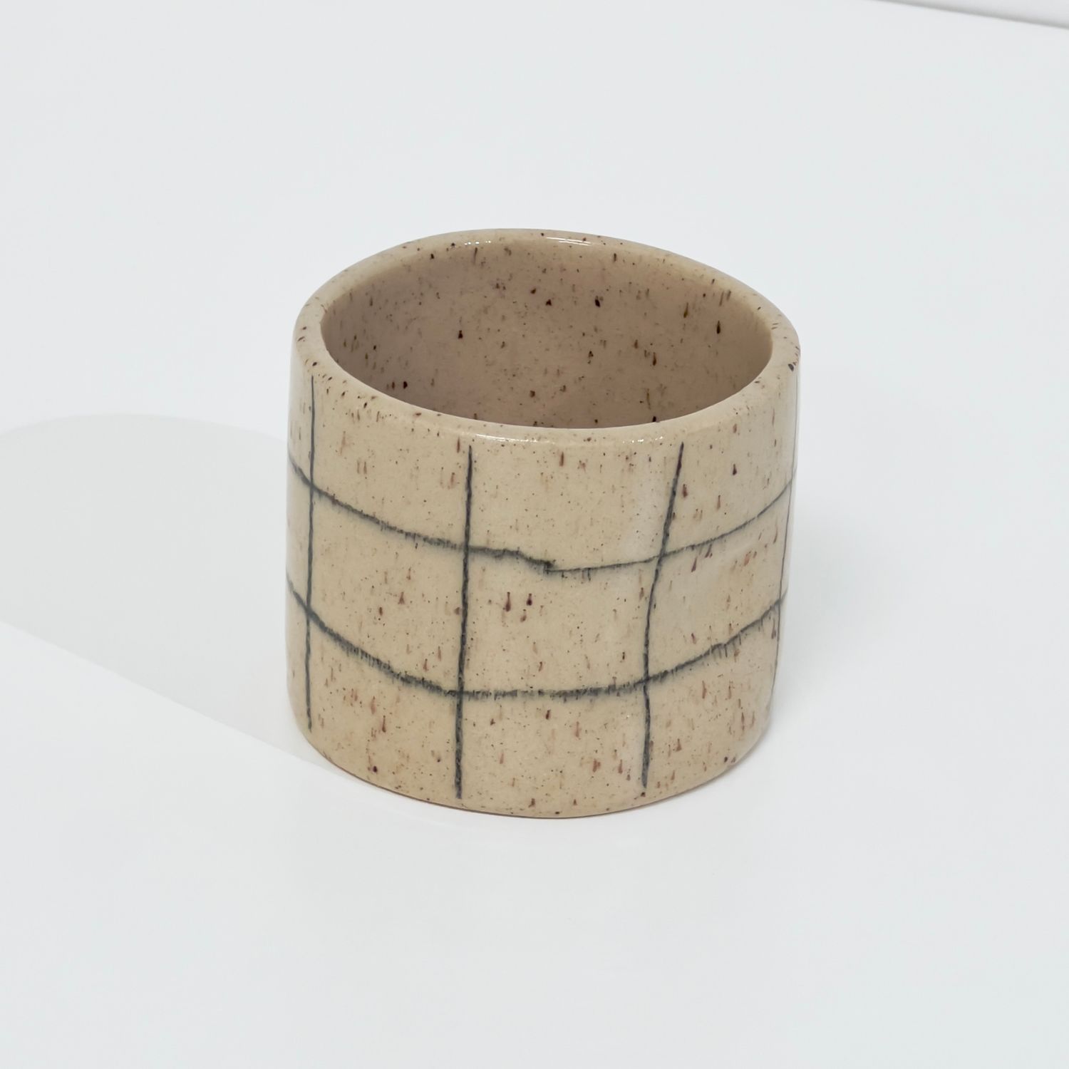 Miel Céramiques - Thumb Print Mug - Checkered
