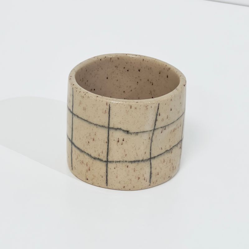 Miel Céramiques - Thumb Print Mug - Checkered