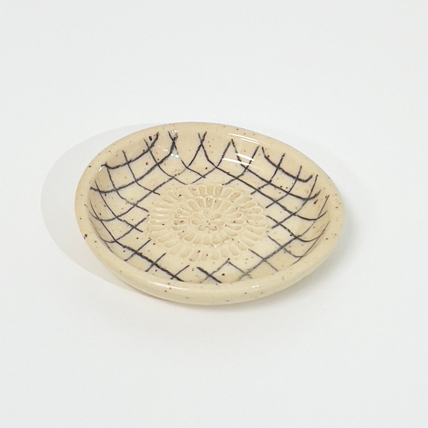 Miel Céramiques - Garlic Grater Plate - Checkered