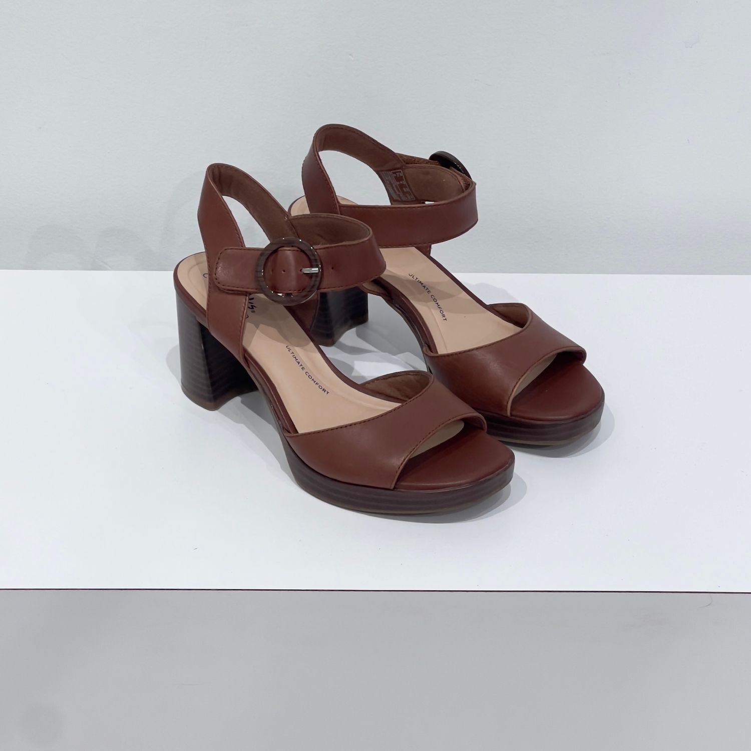Secondhand - Final Sale - Clarks Sandals