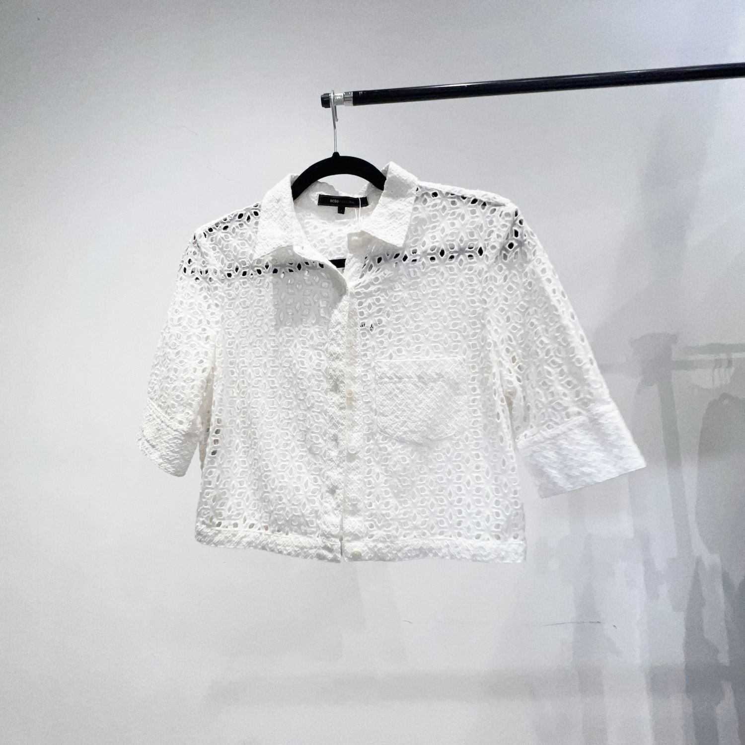 Secondhand - Final Sale - BCBG Blouse