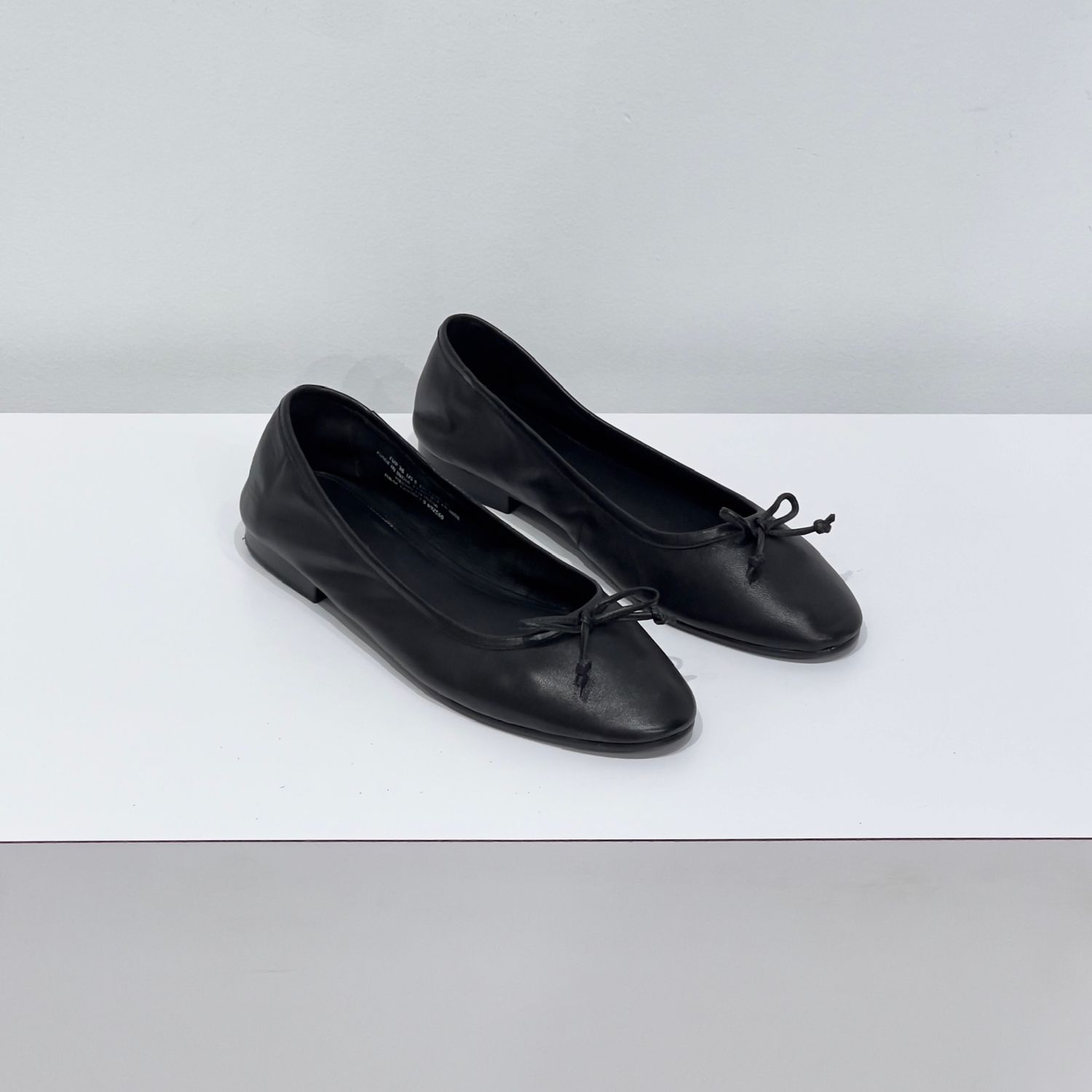 Secondhand - Final Sale - H&amp;M Ballet Flats