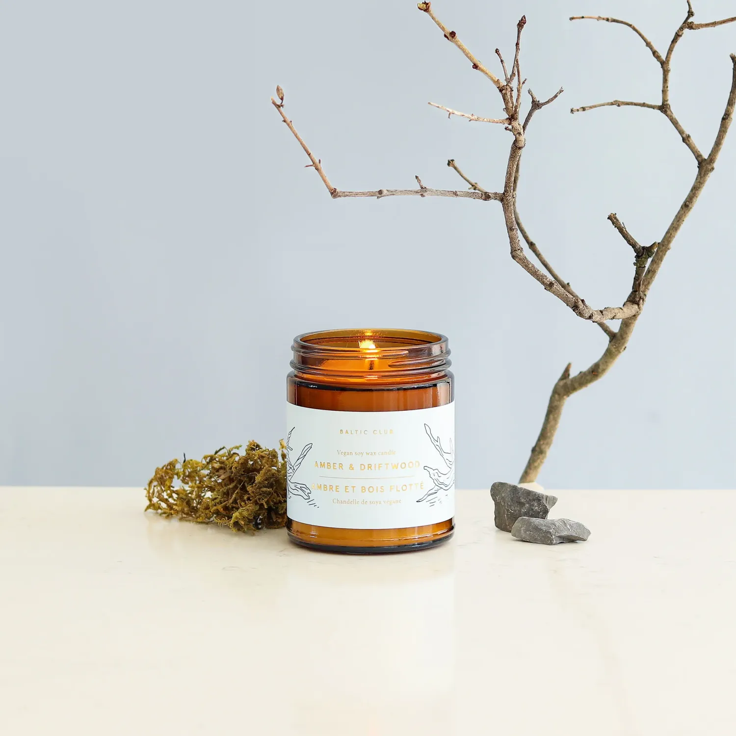 Baltic Club - Soy Candle - Amber &amp; Driftwood