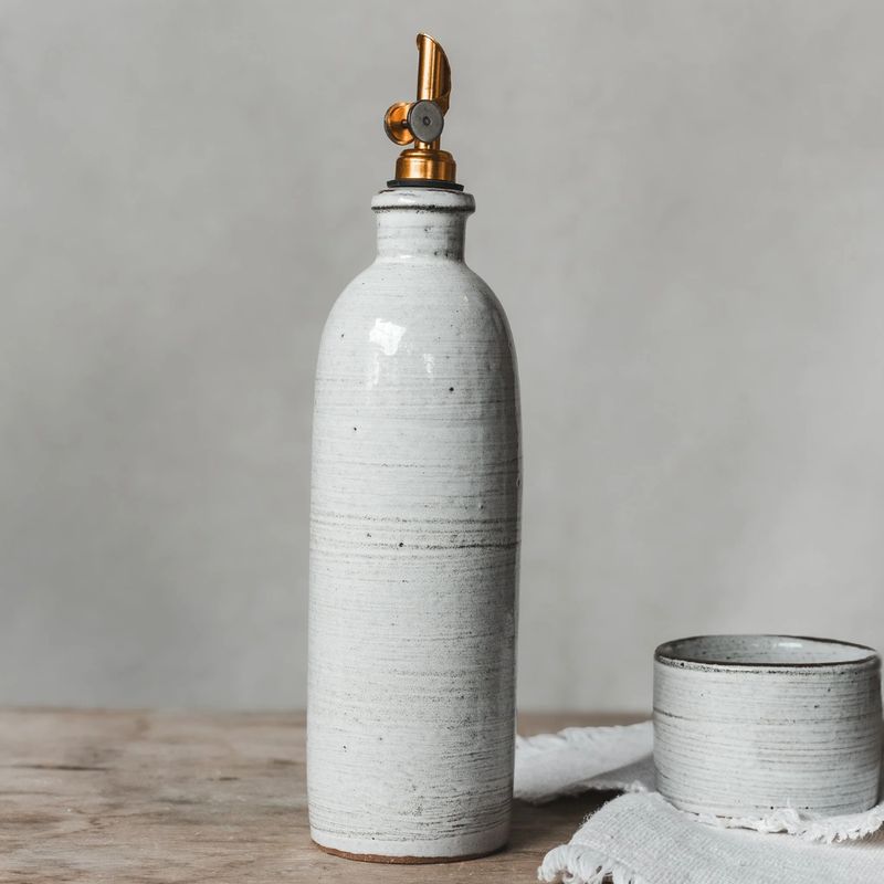 Atelier Tréma - Oil Dispenser - St-Armand Blanc