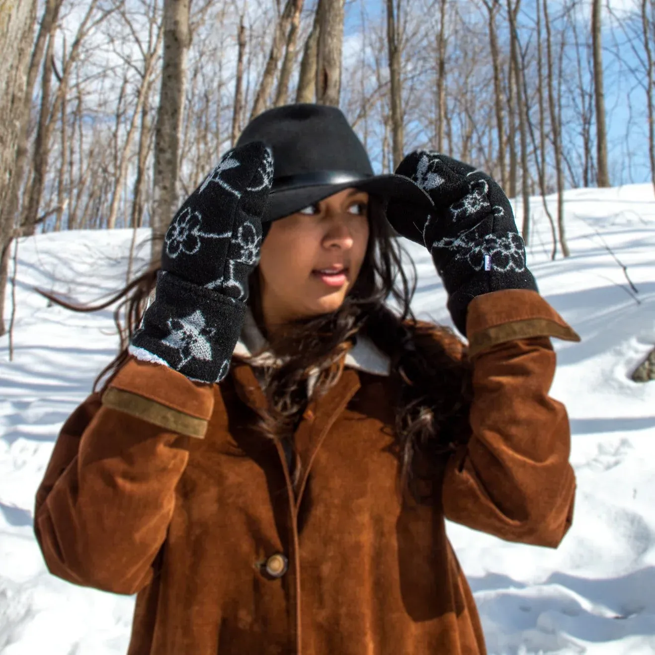 Mini Tipi - Mittens - Flowers