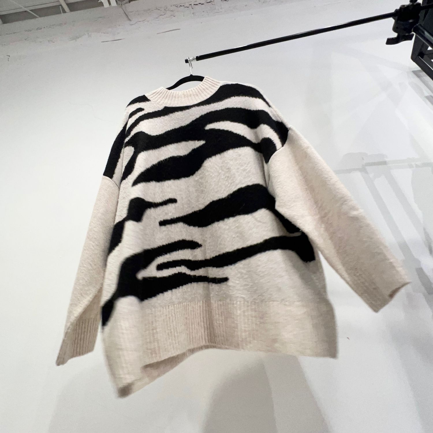 Secondhand - Final Sale - Addition Elle Sweater