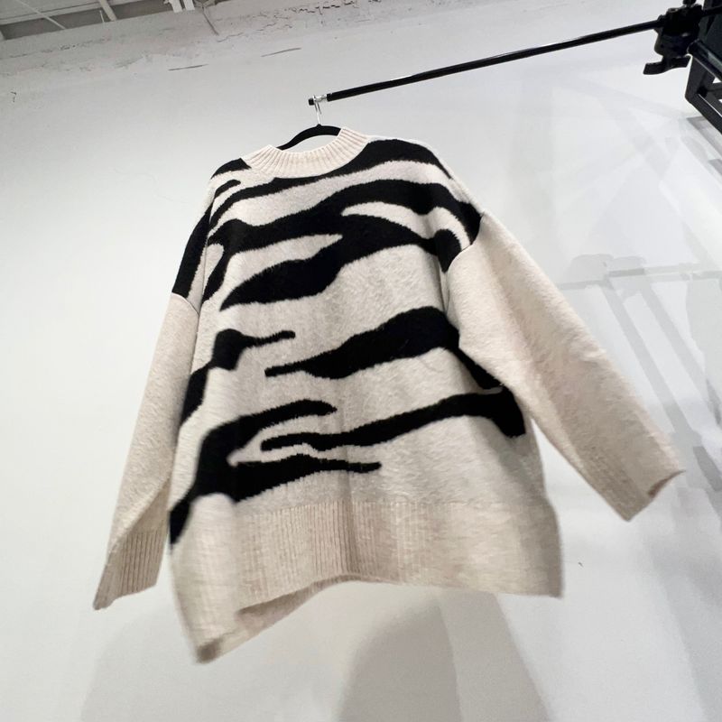 Secondhand - Final Sale - Addition Elle Sweater