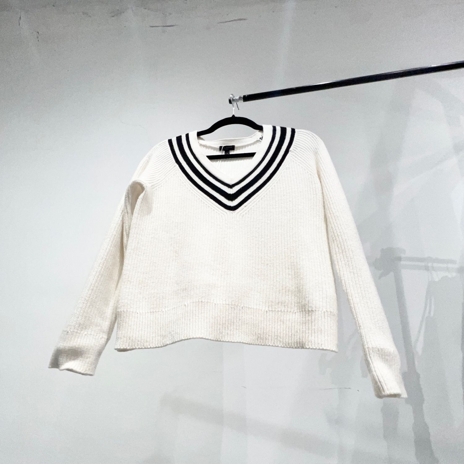 Secondhand - Final Sale - Talbots Sweater