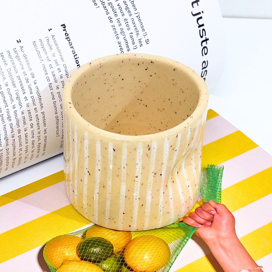 Miel Céramiques - Thumb Print Mug - Striped, Color: Blanc