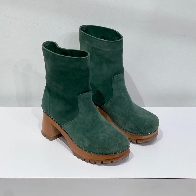 Secondhand - Final Sale - Lined Boots