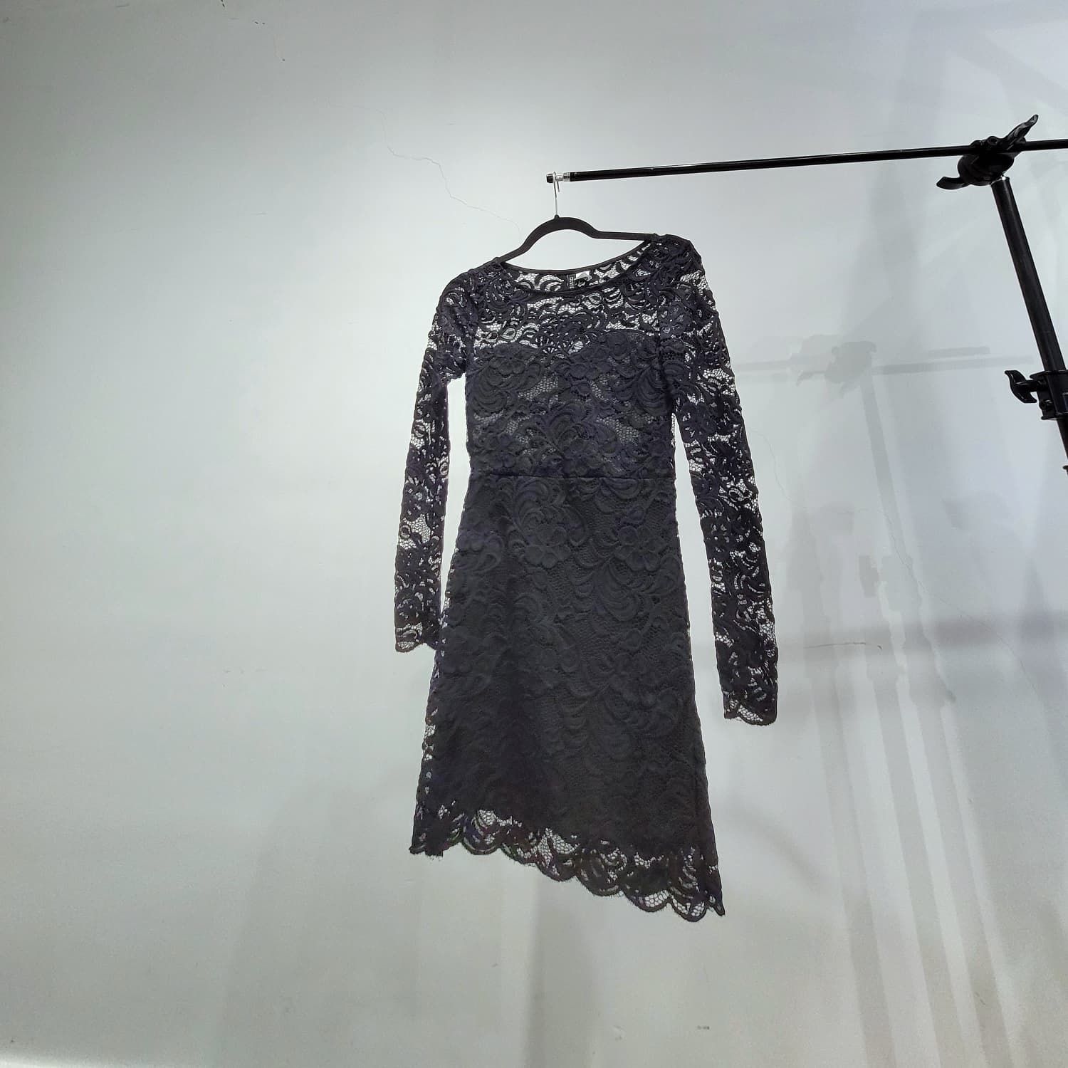 Secondhand - Final Sale - Divided Dress