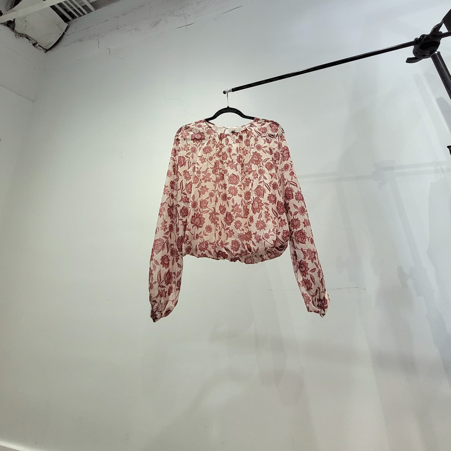 Secondhand - Final Sale - Dynamite Blouse