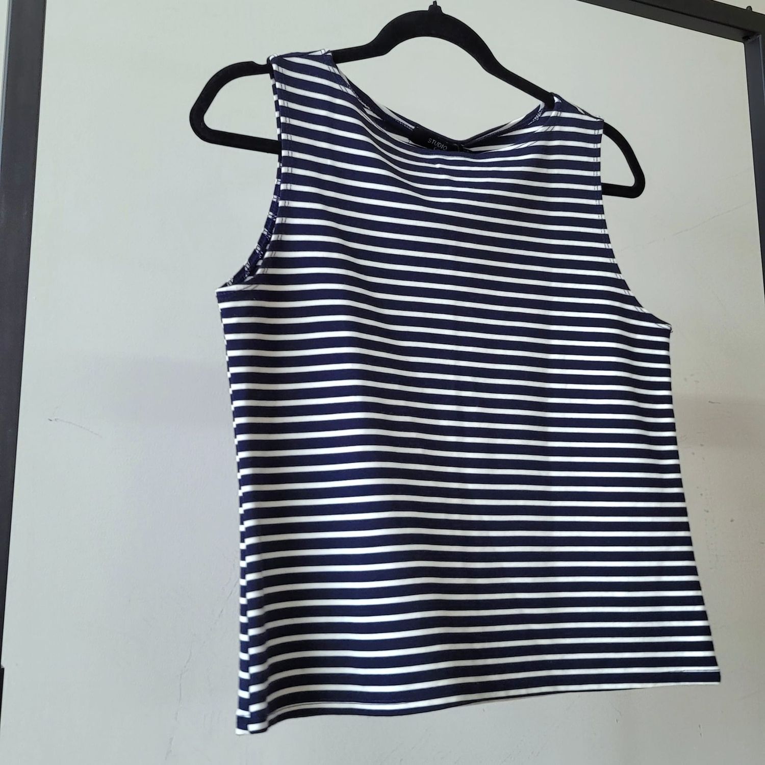 Secondhand - Final Sale - Studio Top