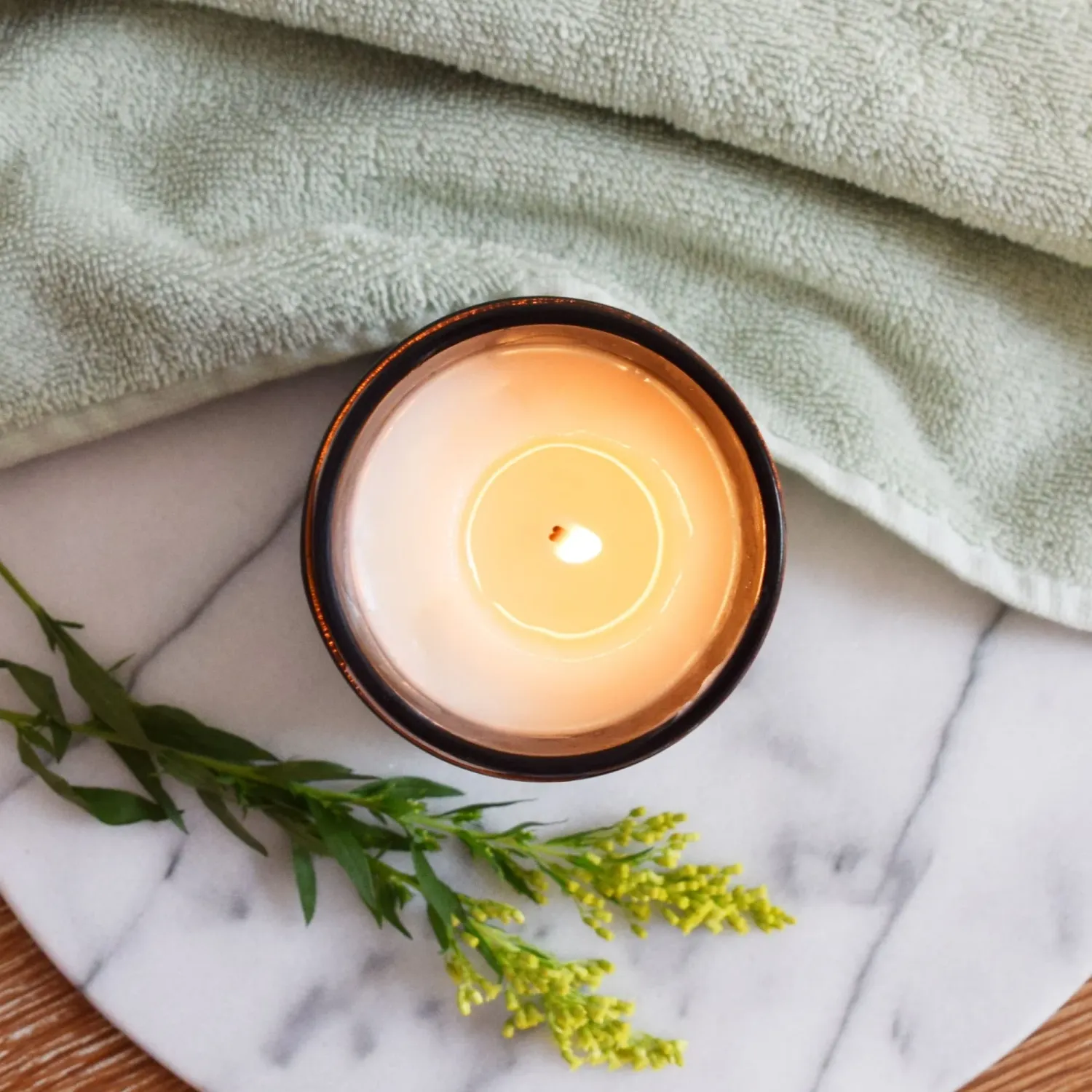 Baltic Club - Candle - Pear and Basil