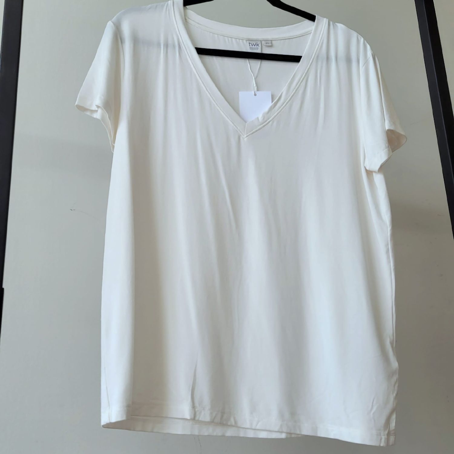 Secondhand - Final Sale - Twik T-shirt