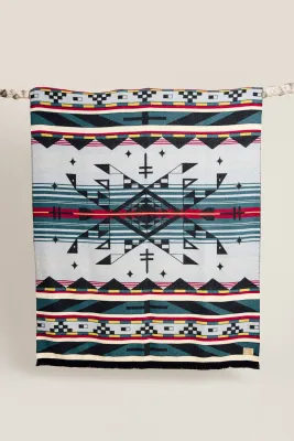 Mini Tipi - Sustainable Indigenous Blanket - Homelands