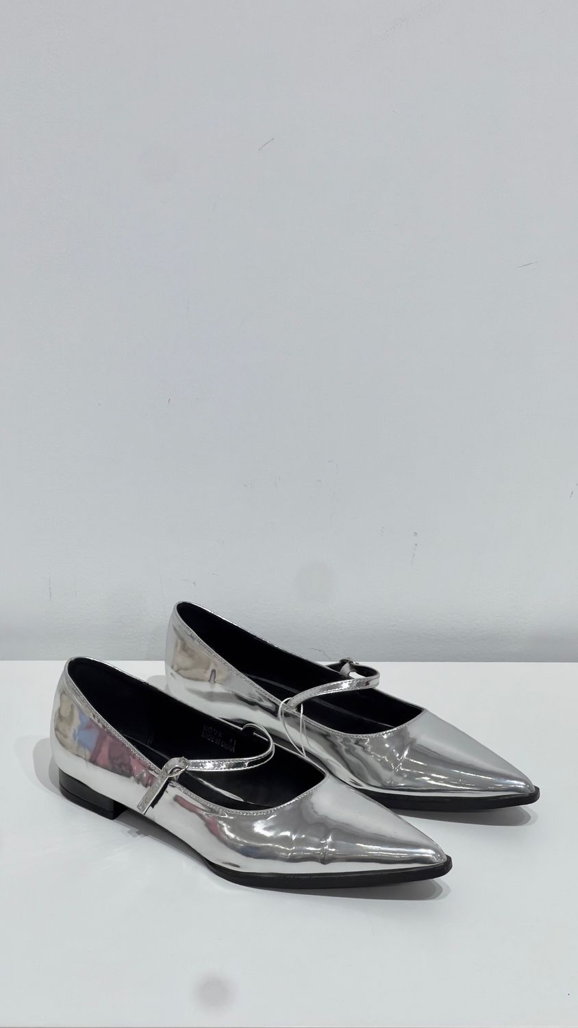 Secondhand - Final Sale - Raid Ballet Flats