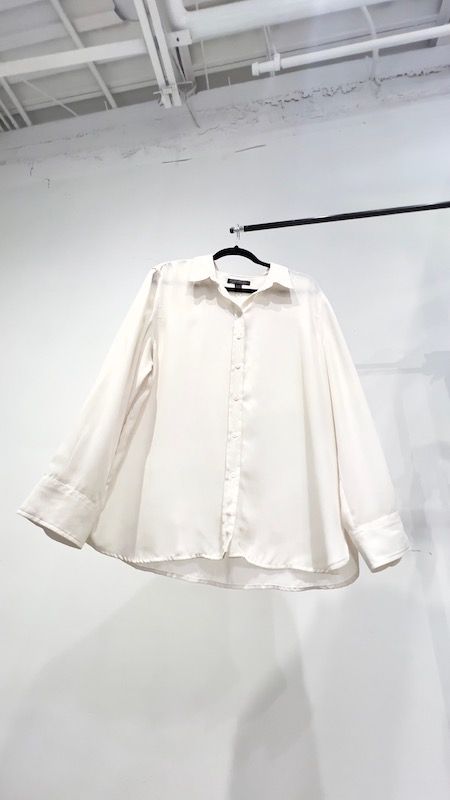 Secondhand - Final Sale - Banana Republic Blouse