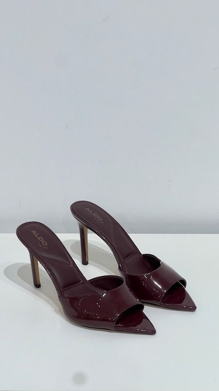 Secondhand - Final Sale - Aldo Sandals