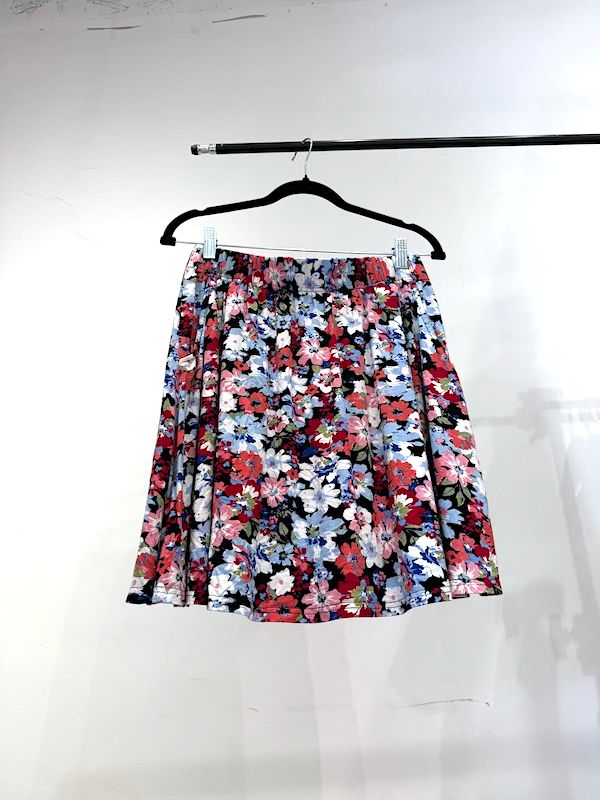 Secondhand - Final Sale - Suzy Shier Skirt