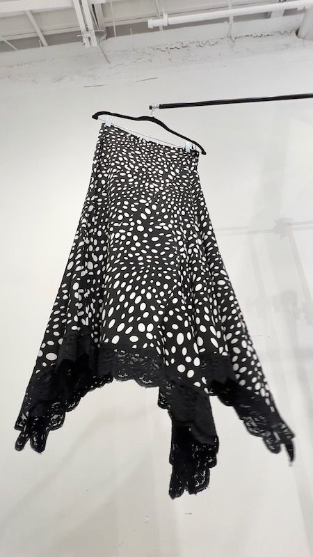 Secondhand - Final Sale - Joseph Ribkoff Skirt