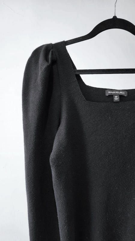 Secondhand - Final Sale - Banana Republic Sweater