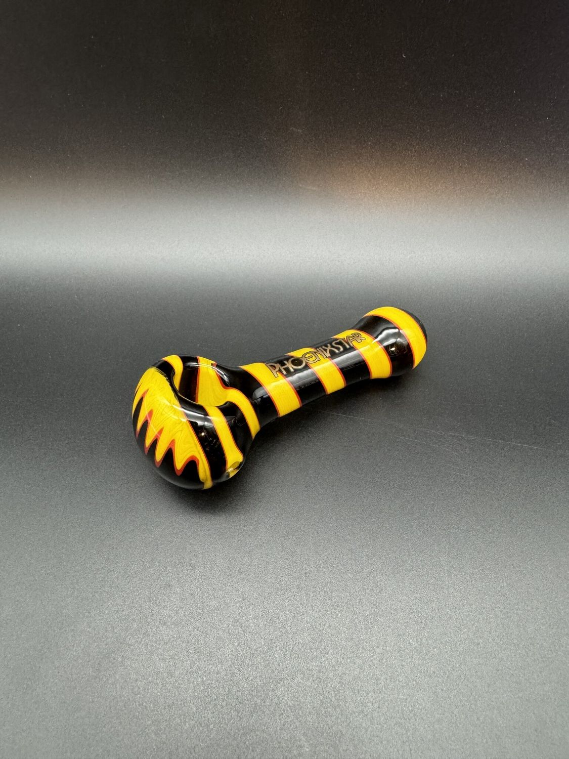 Phoenix Glass Wig Wag Spiral hand pipe