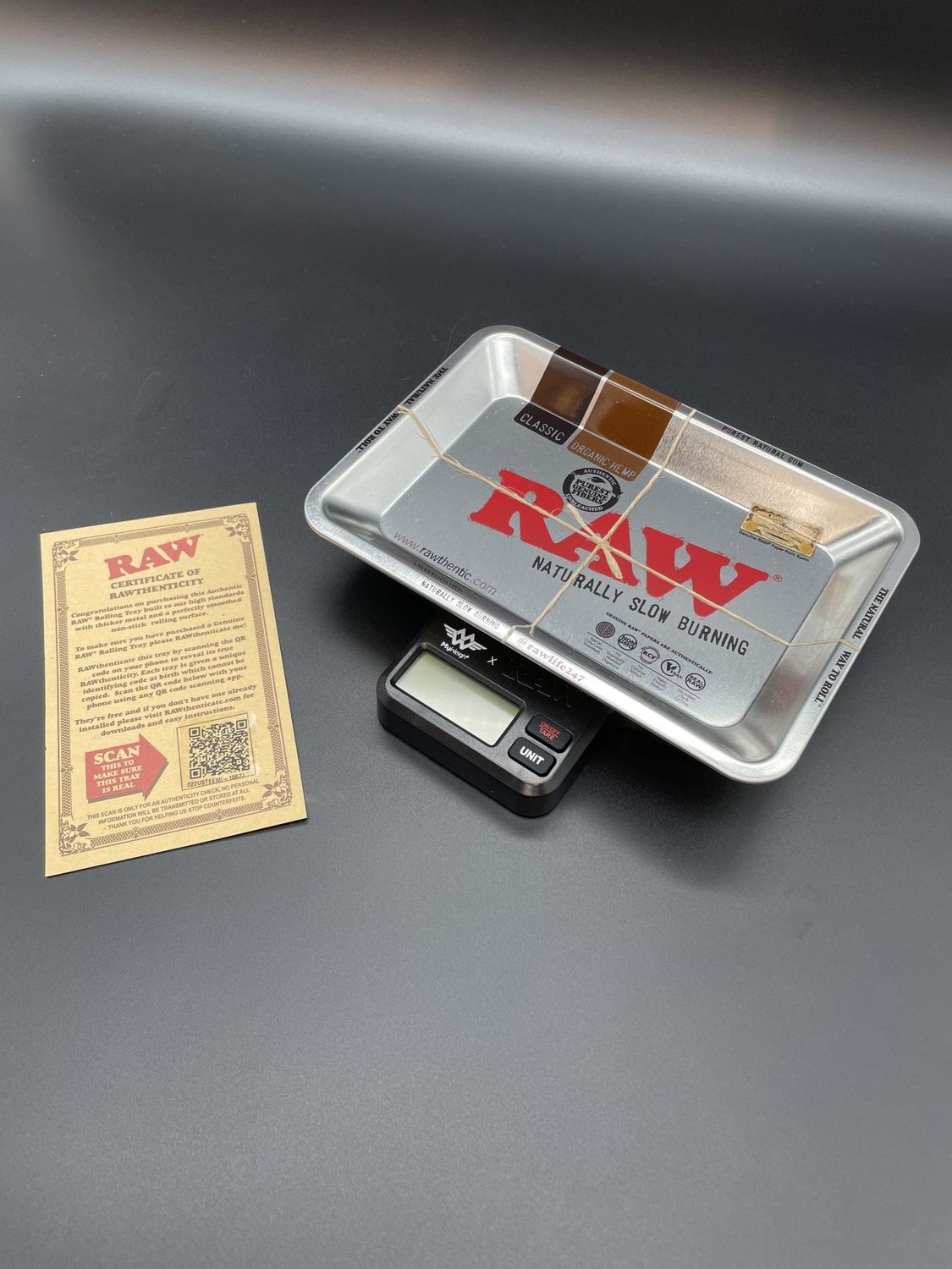 RAW x MyWeigh Tray Scale 0g-200g x .01/200g-1000g x .1g