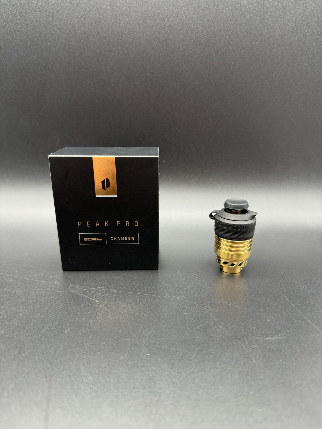 Puffco Peak Pro V2 3DXL Atomizer Chamber - Black and Gold Edition
