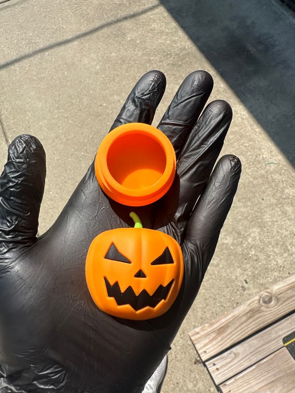 Silicone Dab Container - Pumpkin